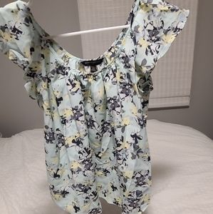 Casual floral short sleeve shirt